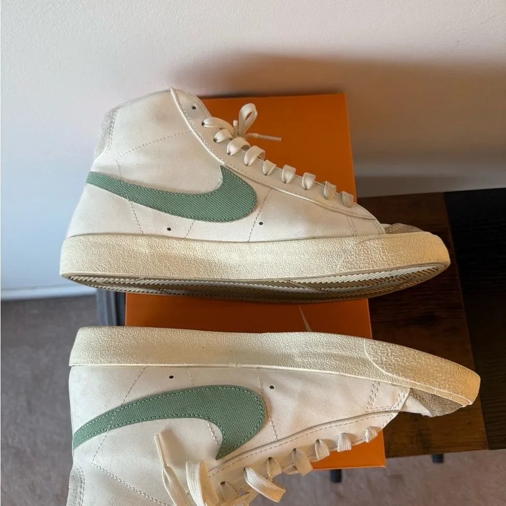 Nike Mens Blazer Mid '77 PRM White Lace-Up High-Top Sneakers men 9.5 women 11 - Picture 10 of 12